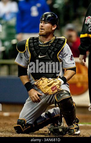 27 avril 2010- Milwaukee, WI. Miller Park..Pittsburgh Pirates Catcher Ryan Doumit #41..Milwaukee Brewers a perdu contre les Pittsburgh Pirates 3-7..Mike McGinnis / CSM(image crédit : © Mike McGinnis/Cal Sport Media/ZUMApress.com) Banque D'Images