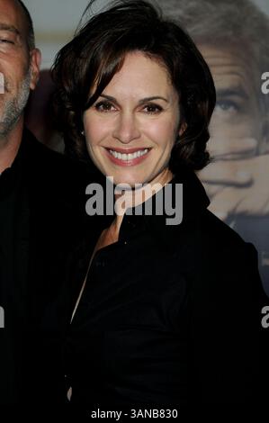 14 octobre 2008. New York City . Elizabeth Vargas assiste à la première de 'W.' New York au Ziegfeld Theater le 14 octobre 2008 à New York (crédit image : © Sharkpixs/ZUMA Press) Banque D'Images