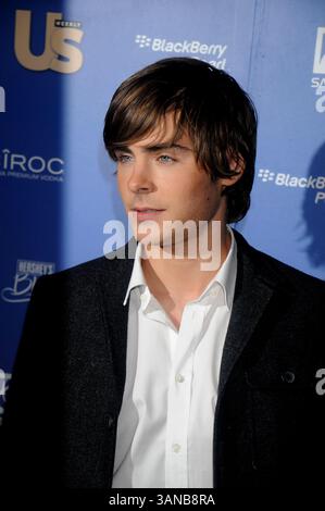 21 octobre 2008. New York City . L'acteur Zac Efron arrive à US Weekly's 2008 Hot Hollywood issue Celebration qui se tient aux Skylight Studios le 21 octobre 2008 à New York. (Crédit image : © Sharkpixs/ZUMA Press) Banque D'Images