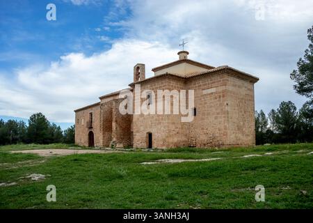 Vue aérienne de l'ermitage de l'Incarnation dans un cadre archéologique à Caravaca de la Cruz, région de Murcie, Espagne Banque D'Images