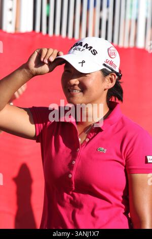 03 avr. 2011 - Rancho Mirage, Californie, États-Unis - vainqueur de l'année dernière et cette année 2ème place pro de golf LPGA, YANI TSENG sur le 18ème trou lors du match final au 40ème championnat Kraft Nabisco, qui s'est tenu au Mission Hills Country Club. (Crédit image : © Dane Andrew/ZUMAPRESS.com) Banque D'Images
