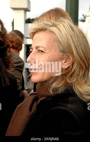 22 janvier 2007 - arrivées - haute Couture printemps/été 2007 Dior . Marie goujon-PIXPLANETE- 2007.Claire Chazal. K51473(crédit image : © Globe photos/ZUMAPRESS.com) Banque D'Images