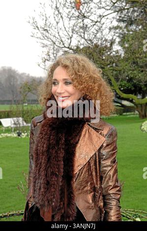 22 janvier 2007 - arrivées - haute Couture printemps/été 2007 Dior . Marie goujon-PIXPLANETE- 2007.Marisa Berenson. K51473(crédit image : © Globe photos/ZUMAPRESS.com) Banque D'Images