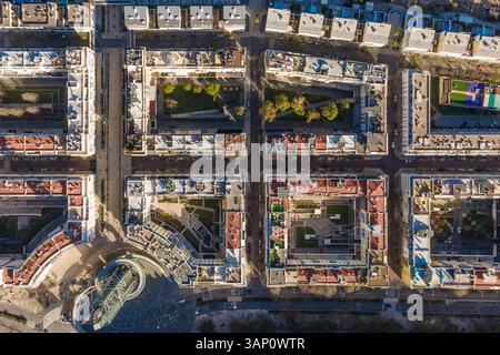 Vue aérienne du quartier résidentiel de Lisbonne d'en haut, Portugal. Banque D'Images