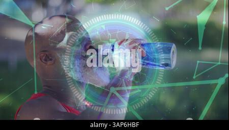 Image de la mise au point et des formes géométriques sur l'eau potable afro-américaine senior Banque D'Images