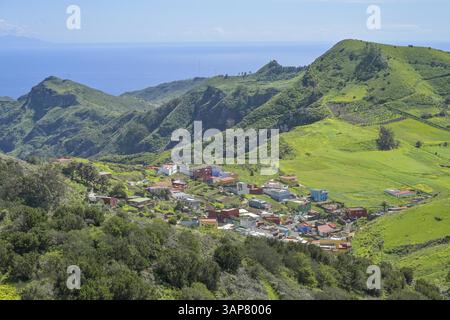 Village de Mercedes, vue panoramique depuis le Mirador de Jardina dans le Parque rural de Anaga, Tenerife, Espagne, Europe Banque D'Images