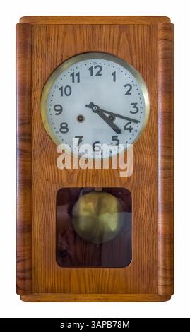 Horloge murale antique en bois avec design classique Banque D'Images
