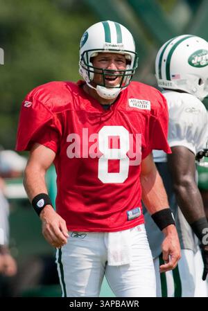 19 août 2011 : le quarterback des jets de New York Mark Brunell (8 ans) lors de la pratique au centre de formation des jets Atlantic Health à Florham Park, New Jersey. (Crédit image : © Duncan Williams/Cal Sport Media/ZUMAPRESS.com) Banque D'Images