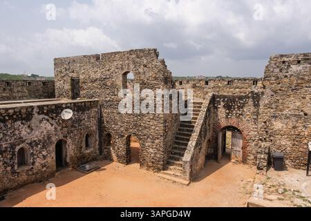 Ghana, intérieur du Fort Amsterdam, construit par les Anglais entre 1638 et 1645 sous le nom de Fort Cormantin. Maintenant sur la liste du patrimoine mondial. Banque D'Images