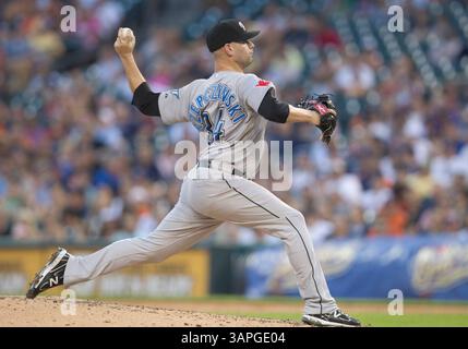 27 juin 2011 : Marc Rzepczynski, lanceur de secours des Blue Jays de Toronto (#34), prononce le pitch lors d’un match MLB entre les Blue Jays de Toronto et les Detroit Tigers au Comerica Park à Detroit, Michigan. Les Tigres ont battu les Blue Jays 4-2.(image crédit : © John Mersits/Cal Sport Media/ZUMAPRESS.com) Banque D'Images