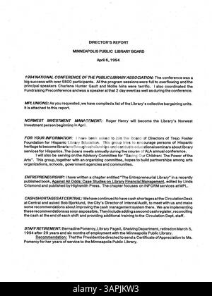 Le procès-verbal de la réunion de 1994 du conseil d'administration de la Bibliothèque publique de Minneapolis documente les discussions, les actions et les décisions concernant la gouvernance et les services de la bibliothèque. Banque D'Images