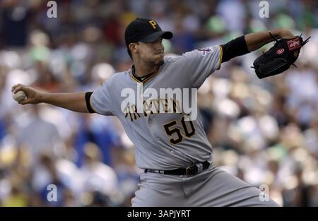 14 août 2011 - Milwaukee, WI, États-Unis - Charlie Morton des Pirates de Pittsburgh contre les Brewers de Milwaukee au Miller Park à Milwaukee, Wisconsin, le dimanche 14 août 2011. (Crédit image : © Benny Sieu/Milwaukee Journal Sentinel/MCT/ZUMAPRESS.com) Banque D'Images
