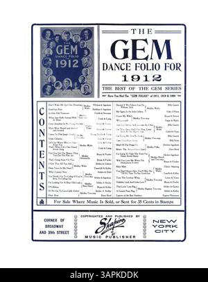La couverture arrière présente une publicité pleine page pour « The Gem Dance Folio for 1912 ». La deuxième page présente la première page de partitions pour Don't Wake me Up I Am Dreaming. Banque D'Images