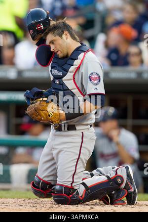 16 août 2011 : le catcheur des Twins du Minnesota Drew Butera (#41) pendant l'action de la MLB entre les Twins du Minnesota et les Tigers de Detroit au Comerica Park à Detroit, Michigan. Les Tigres ont battu les Twins 7-1.(image crédit : © John Mersits/Cal Sport Media/ZUMAPRESS.com) Banque D'Images