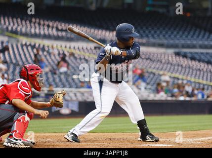 14 août 2011 : Nelson Rodriguez, vedette de baseball préparatoire, a une at-bat lors de la classique All-American Perfect Game 2011, qui a lieu à Petco Park, San Diego, Californie. (Crédit image : © Damen Jackson/Cal Sport Media/ZUMAPRESS.com) Banque D'Images
