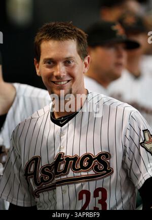 24 mai 2011 : Chris Johnson (23 ans), infidieur des Houston Astros, avant la première manche du match de baseball de la Ligue majeure entre les Houston Astros et les Los Angeles Dodgers au minute Maid Park à Houston, au Texas. LOS ANGELES a battu Houston 5-4.(image crédit : © Andrew Richardson/Cal Sport Media/ZUMAPRESS.com) Banque D'Images