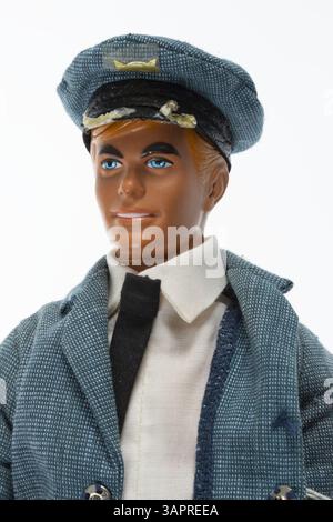 Tenue Vintage KEN Benetton - Pilote Des Années 90 Pour Poupée Barbie - Mattel Original