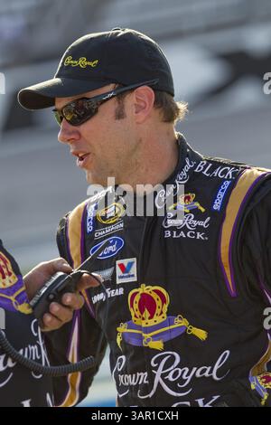 FORT WORTH, TX - 08 avril 2011 : Matt Kenseth (17 ans) attend de se qualifier pour la course Samsung Mobile 500 au Texas Motor Speedway de Fort Worth, TX. (Crédit image : © ASP/Cal Sport Media/ZUMAPRESS.com) Banque D'Images