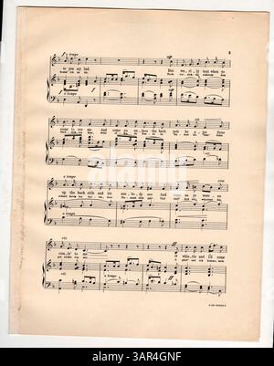 Cette composition musicale, avec des paroles en anglais et en allemand, a été traduite par Joh. v. perte. Il a été créé pour mezzo-soprano ou baryton en F. publié à Paris en novembre 1893, la partition comprend un numéro de plaque, 4-23-60622-4, et a été présenté à l'Université de l'Oregon par MRS Fletcher Linn en 1942. La copie de l'Université de l'Oregon comprend une note avec 'Louise S. Linn' écrit à l'encre sur la couverture. Banque D'Images