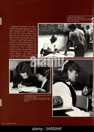 L'annuaire « talons main attraction » de la Cooper High School, Robbinsdale, présente les points forts de la vie étudiante, des professeurs, des clubs et de l'athlétisme de l'année scolaire 1985-1986. Banque D'Images