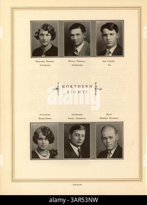L'annuaire « Polaris » 1928 de North High School met en lumière l'année scolaire 1927-1928 et présente les élèves, les enseignants, l'athlétisme, les clubs, et contributions à l'histoire afro-américaine. Banque D'Images
