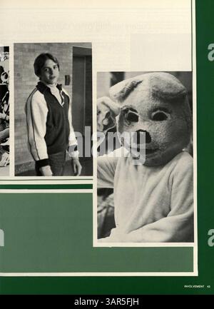 L'annuaire 1981 de Lincoln High School, intitulé 'Bear '81', met en lumière les étudiants, les enseignants, les clubs, athlétisme, et événements clés de l'année scolaire 1980-1981. Banque D'Images