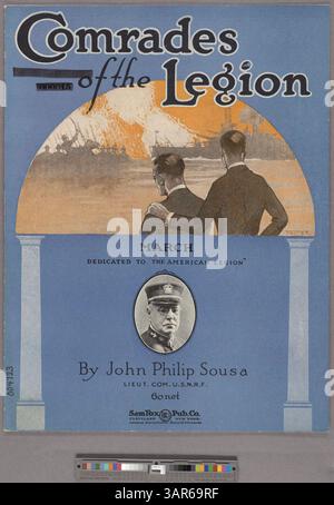 Cette partition comporte le titre « Comrades of the Legion : March », composé pour piano joueur ou machine parlante. La couverture comprend un logo circulaire et une publicité pour 'Sabre and Spurs' par John Philip Sousa. Banque D'Images