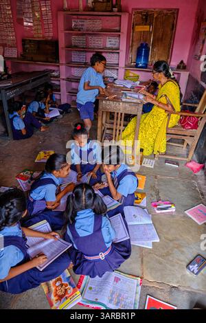 Inde, État du Karnataka, Badami, école publique Banque D'Images
