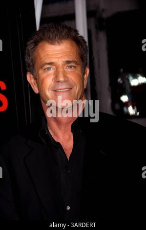 26 janvier 2010 - Hollywood, Californie, États-Unis - Mel Gibson lors de la première du nouveau film de Warner Bros.. Pictures EDGE OF DARKNESS, au Grauman's Chinese Theatre, le 26 janvier 2010, à Los Angeles. K64036MGE(crédit image : © Michael Germana/Globe photos/ZUMApress.com) Banque D'Images