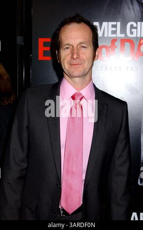 Jan. 26, 2010 - Hollywood, California, États-Unis - DENIS O'HARE ASSISTE . ''Edge of Darkness'' Premiere.at Mann's Chinese Theater, Hollywood, CA. 01-26-2010. 2010.I15095PR(crédit image : © Phil Roach/Globe photos/ZUMApress.com) Banque D'Images