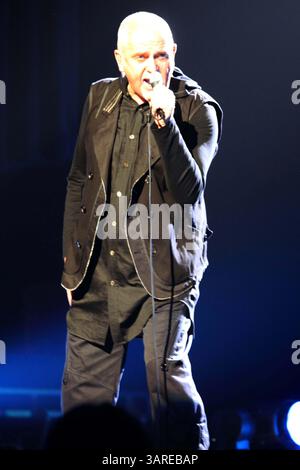 07 mai 2010 - New York, New York, États-Unis - concert de PETER GABRIEL & Friends au Radio City Music Hall de New York 5/03/2010 . K64942MBR.(crédit image : © Globe photos/ZUMApress.com) Banque D'Images