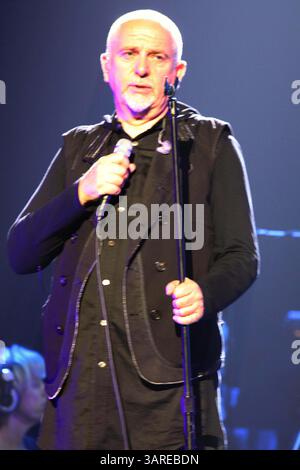 07 mai 2010 - New York, New York, États-Unis - concert de PETER GABRIEL & Friends au Radio City Music Hall de New York 5/03/2010 . K64942MBR.(crédit image : © Globe photos/ZUMApress.com) Banque D'Images