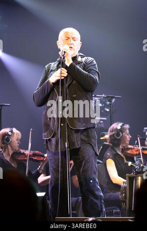 07 mai 2010 - New York, New York, États-Unis - concert de PETER GABRIEL & Friends au Radio City Music Hall de New York 5/03/2010 . K64942MBR.(crédit image : © Globe photos/ZUMApress.com) Banque D'Images