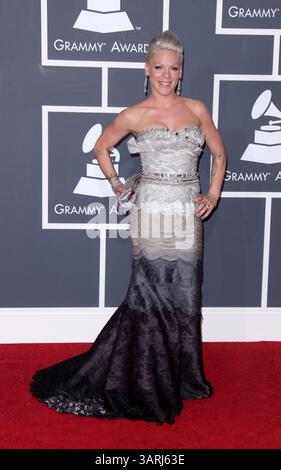 Jan 31, 2010 - Los Angeles, Californie, États-Unis - ROSE arrive pour le spectacle des Grammy Awards. (Crédit : © Lisa O'Connor/ZUMA Press) Banque D'Images
