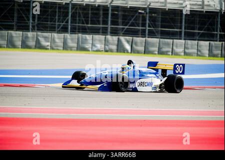 26 octobre 2013 - Austin, Texas, États-Unis d'Amérique - 26 octobre 2013 : SVRA Group 9 au U.S. Vintage Racing National Championship au circuit of the Americas, Austin, TX. (Crédit image : © Mario Cantu/Cal Sport Media/ZUMAPRESS.com) Banque D'Images