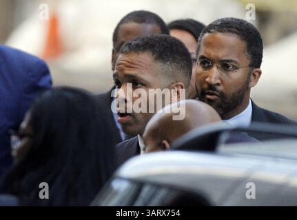 14 août 2013 - Washington, DC, USA - Jesse Jackson Jr. arrive au palais de justice fédéral de Washington, DC, pour une audience de détermination de la peine le mercredi 14 août 2013. (Crédit image : © Brian Cassella/MCT/ZUMAPRESS.com) Banque D'Images