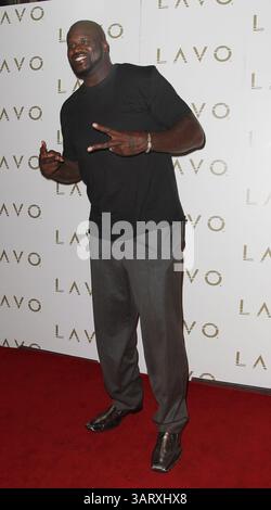 18 août 2013 - Las Vegas, Nevada, États-Unis - Shaquille O'Neal, ancien joueur de la NBA, organise une soirée à la discothèque LAVO le 16 août 2013 au Palazzo Resort Hotel Casino de Las Vegas, Nevada (crédit image : © Marcel Thomas/ZUMAPRESS.com) Banque D'Images