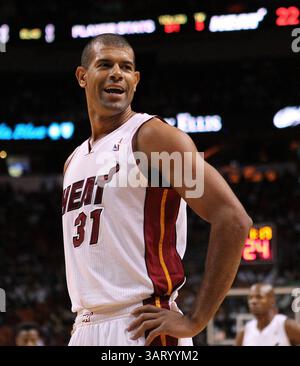 25 octobre 2013 - Miami, FL, USA - Shane Battier du Miami Heat lors du premier quart-temps contre les nets de Brooklyn en pré-saison à l'AmericanAirlines Arena de Miami, Floride, le vendredi 25 octobre 2013. (Crédit image : © David Santiago/MCT/ZUMAPRESS.com) Banque D'Images