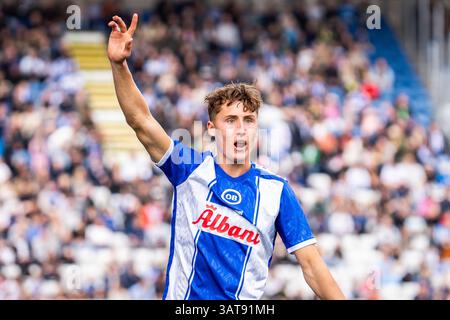 Odense, Danemark. 17 avril 2025. William Martin (23 ans) d'Odense BK vu lors du match NordicBet Liga entre Odense BK et Kolding IF au parc d'énergie naturel d'Odense. Banque D'Images