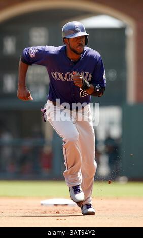 25 mai 2013 - San Francisco, CA, États-Unis d'Amérique - 25 mai 2013 San Francisco, CA..Colorado Outfield Dexter Fowler lors d'un match de Ligue majeure de baseball entre les Rockies et les Giants au AT&T Park à San Francisco, Californie. Les géants ont gagné 6-5 en dix manches...Daniel Gluskoter/CSM. (Crédit image : © Daniel Gluskoter/Cal Sport Media/ZUMAPRESS.com) Banque D'Images