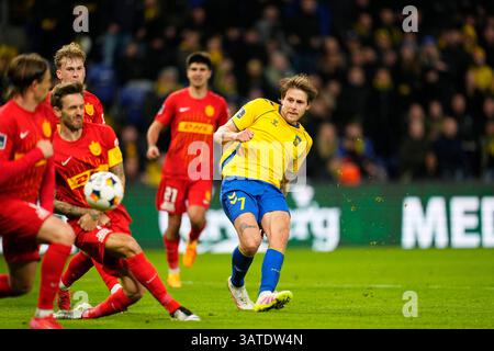 Broendby, Danemark. 18 avril 2025. Superligakampen mellem Broendby IF og FC Nordsjaelland paa Broendby Stadion fredag den 18. avril 2025. Crédit : Ritzau/Alamy Live News Banque D'Images