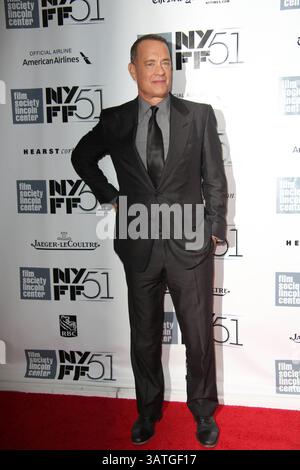 27 septembre 2013 - New York, New York, États-Unis - première de ''Captain Phillips'' au Festival du film de New York. Lincoln Center, New York. 27 septembre 2013.photos par , photos Inc 2013.TOM HANKS(crédit image : © Sonia Moskowitz/Globe photos/ZUMAPRESS.com) Banque D'Images