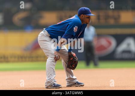 19 septembre 2013 - Milwaukee, Wisconsin, États-Unis d'Amérique - 19 septembre 2013 : le troisième joueur des Chicago Cubs Luis Valbuena #24 lors du match de baseball de la Ligue majeure entre les Brewers de Milwaukee et les Chicago Cubs au Miller Park à Milwaukee, WI. Les Cubs ont gagné 5-1. John Fisher/CSM(image crédit : © John Fisher/Cal Sport Media/ZUMAPRESS.com) Banque D'Images
