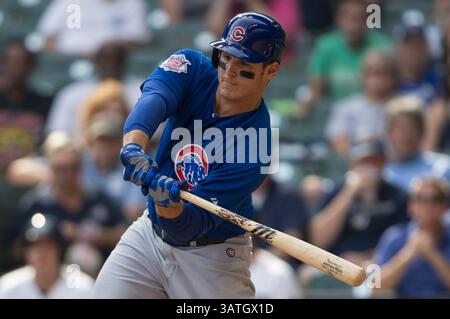 19 septembre 2013 - Milwaukee, Wisconsin, États-Unis d'Amérique - 19 septembre 2013 : Anthony Rizzo, premier joueur de base des Chicago Cubs, #44, bat sur un terrain pendant le match de baseball de la Ligue majeure entre les Brewers de Milwaukee et les Cubs de Chicago au Miller Park à Milwaukee, WISCONSIN. Les Cubs ont gagné 5-1. John Fisher/CSM(image crédit : © John Fisher/Cal Sport Media/ZUMAPRESS.com) Banque D'Images