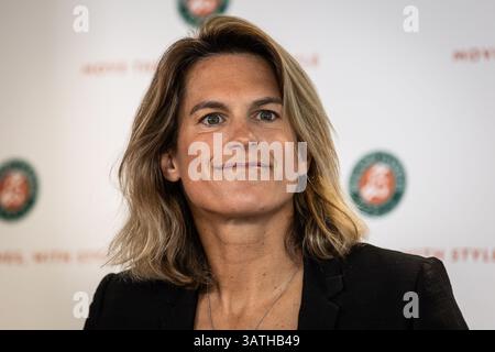 Paris, France. 17 avril 2025. Amelie MAURESMO, directrice de l'Open français, lors de la conférence de presse pré-tournoi de Roland-Garros 2025, tournoi de tennis Grand Chelem, le 17 avril 2025 à Paris, France - photo Matthieu Mirville/DPPI crédit : DPPI Media/Alamy Live News Banque D'Images