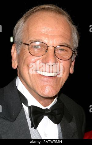 19 SEPTEMBRE 2004 - BEVERLY HILLS, CALIFORNIE, ÉTATS-UNIS - K39433MR.THE WEST WING EMMY PARTY AU MASTRO'S À BEVERLY HILLS, CALIFORNIE.19/09/2004. MILAN Ryba/ 2004.JOHN SPENCER(crédit image : © Globe photos/ZUMAPRESS.com) Banque D'Images
