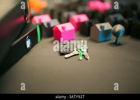 clés de porte immobilier modèle de maison de district documet dossier choix architecture de propriété Banque D'Images