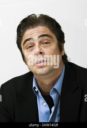 11 novembre 2008 - Los Angeles, Californie, États-Unis - Benicio Del Toro promouvant ''Che'' à Los Angeles, CA. 11 novembre 2008 (crédit image : © Armando Gallo/ZUMA Studio) Banque D'Images