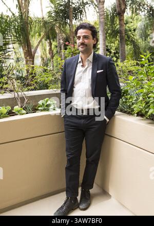 18 novembre 2014 - Hollywood, Californie, États-Unis - Oscar Isaac ''A Most violent Year'' 11/18/14 (crédit image : © Armando Gallo/ZUMA Studio) Banque D'Images
