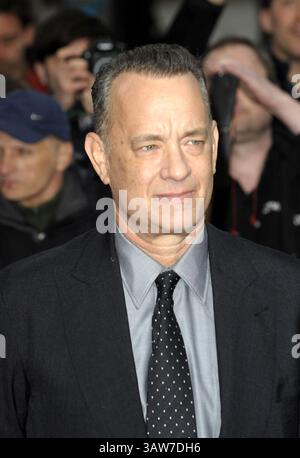26 avril 2016 - Londres, Angleterre - Tom Hanks arrive à la première britannique de 'Un hologramme pour le roi' au BFI Southbank le 25 avril 2016 à Londres, Angleterre (crédit image : © Famous/Ace Pictures via ZUMA Press) Banque D'Images